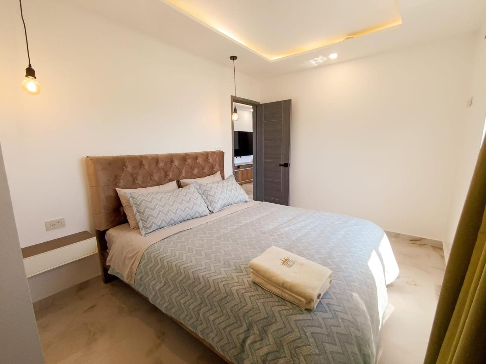 Hotel Berlin International Puerto López Esterno foto